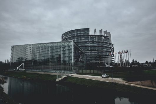 Europarlamentarii vor dezbate și adopta noi măsuri financiare pentru combaterea pandemiei de coronavirus Europarlamentarii vor dezbate și adopta noi măsuri financiare pentru combaterea pandemiei de coronavirus