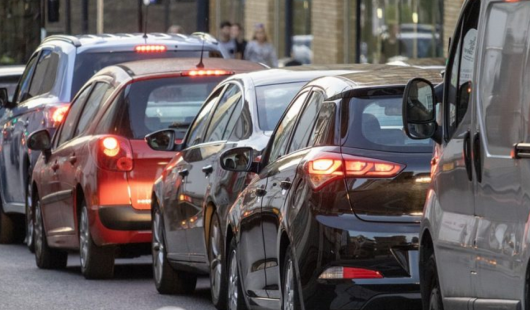 UDMR simplifică regulile pentru șoferi: Înmatriculareași înregistrarea vehiculelor în numai o zi și la un singur loc UDMR simplifică regulile pentru șoferi: Înmatriculareași înregistrarea vehiculelor în numai o zi și la un singur loc