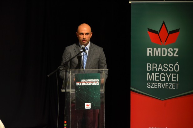 UDMR Brașov: Kovács Attila a fost reales în funcția de președinte al organizației județene UDMR Brașov: Kovács Attila a fost reales în funcția de președinte al organizației județene
