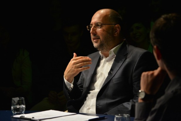 Marile provocări ale comunităților mici - Kelemen Hunor a răspuns la întrebările maghiarilor clujeni Marile provocări ale comunităților mici - Kelemen Hunor a răspuns la întrebările maghiarilor clujeni