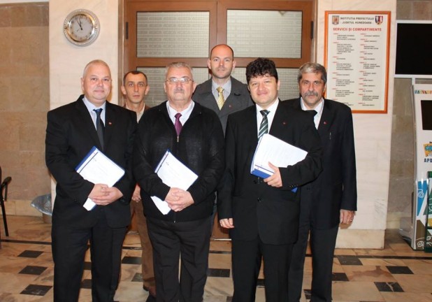 UDMR Hunedoara a depus candidaturile pentru parlamentare la BEJ