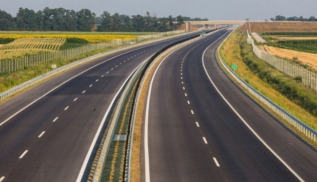 Se demarează procedura de licitație pentru studiul de fezabilitate a Autostrăzii Iași - Târgu Mureș